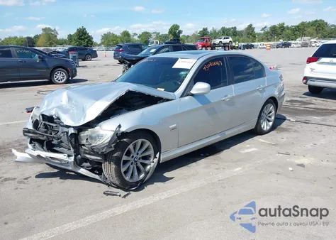 2009 BMW 328I xDrive из США, поврежденный, VIN WBAPK73549A457097